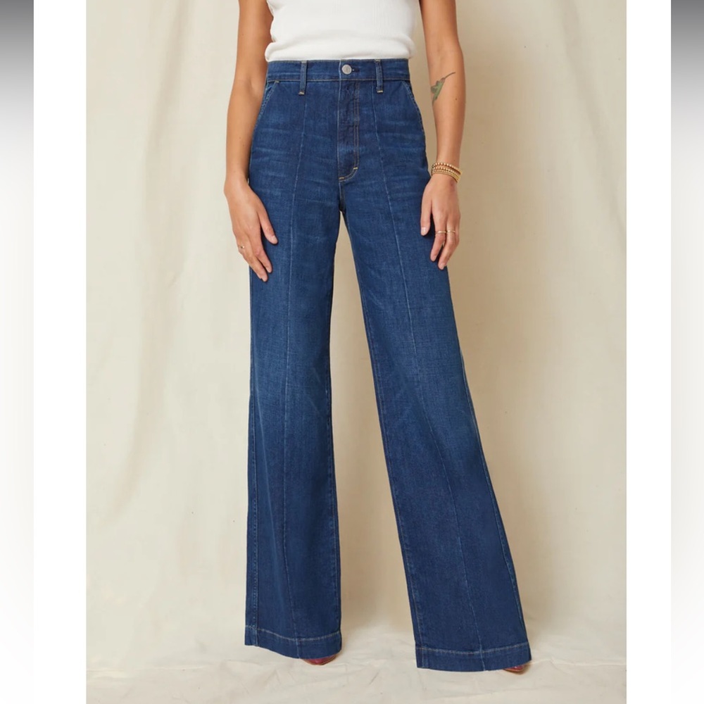 NWT AMO High Rise CJ Pant